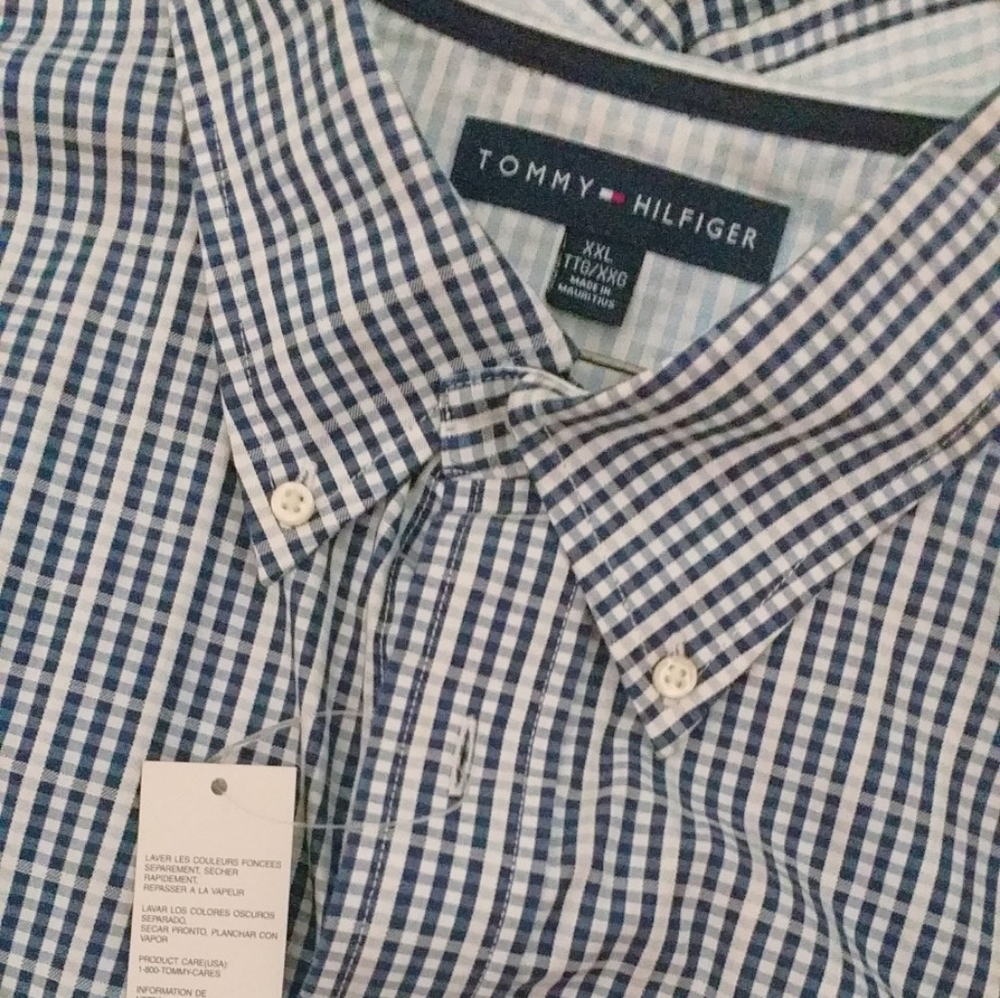 TOMMY HILFIGER BUTTON DOWN SHIRT NWT